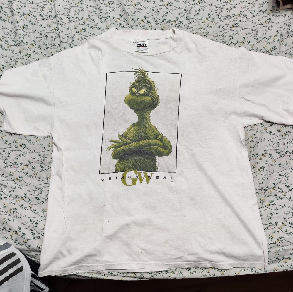 The Grinch Shirt (Grinch Wear)